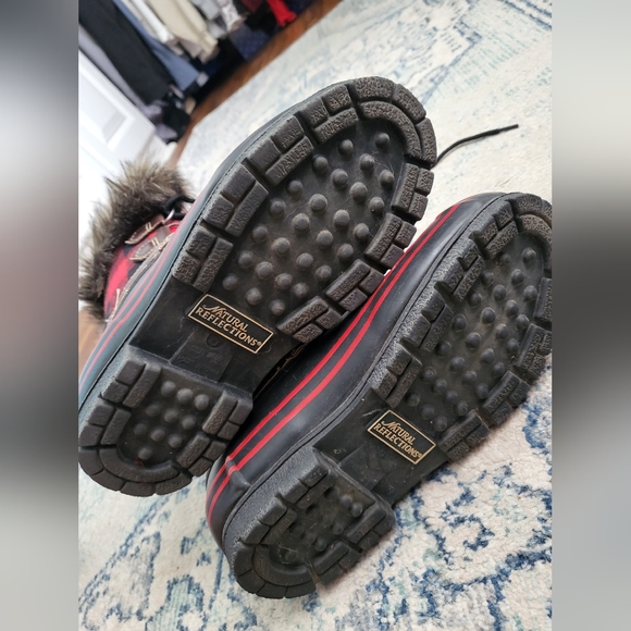 Natural Reflections Waterproof Boots - Picture 7 of 10